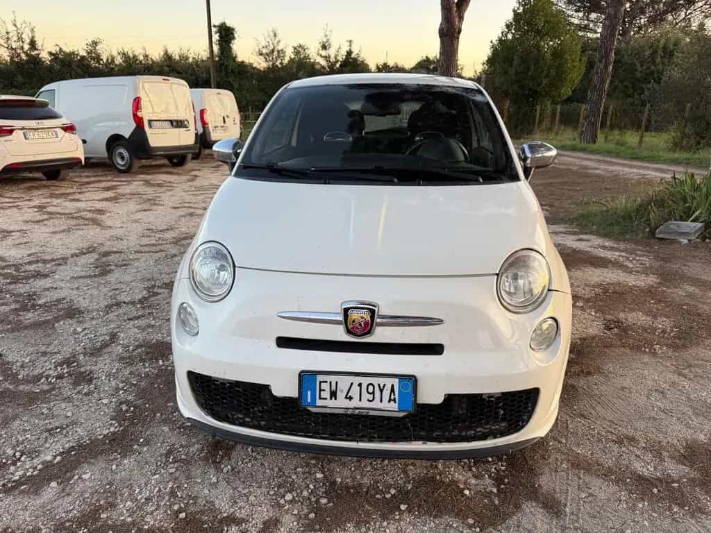 Abarth 500 1.4 Turbo T-Jet Custom 08/2014-photo-1