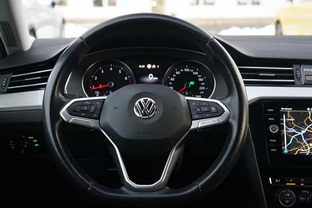 Volkswagen Passat Variant 2.0TSI DSG Business LED Navi ACC 09/2019-photo-13