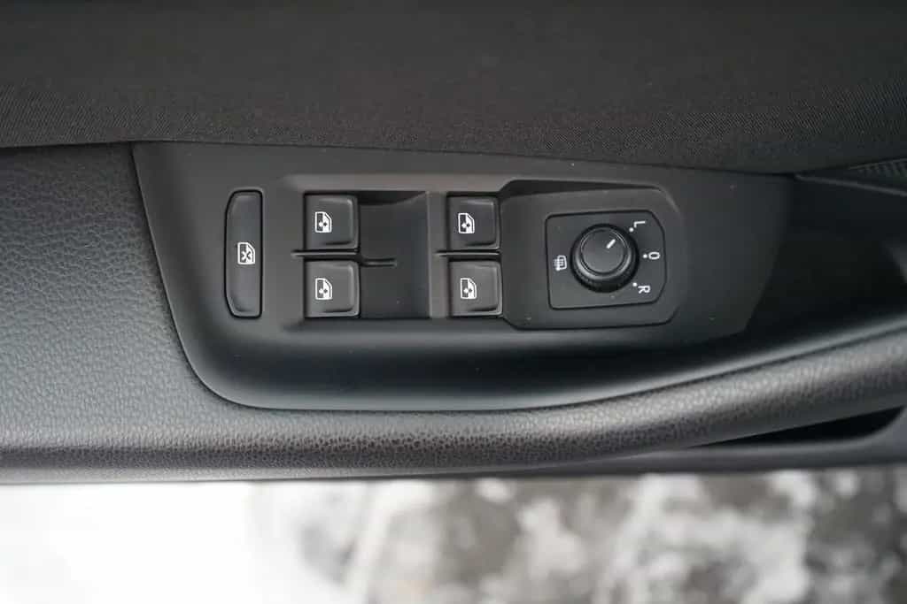 Volkswagen Passat Variant 2.0TSI DSG Business LED Navi ACC 09/2019-photo-28