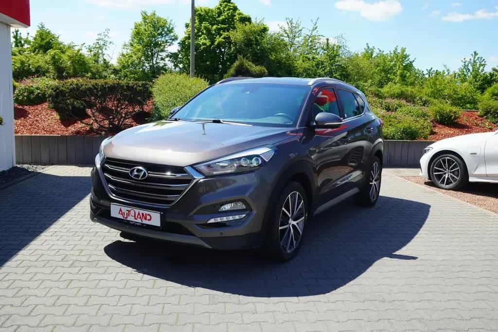 Hyundai TUCSON 1.6 T-GDI Passion + 4WD LED Kamera Navi 09/2018-photo-1