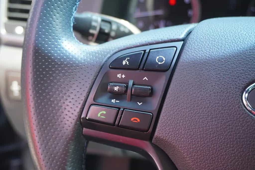 Hyundai TUCSON 1.6 T-GDI Passion + 4WD LED Kamera Navi 09/2018-photo-25