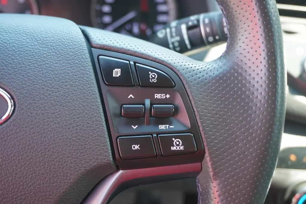 Hyundai TUCSON 1.6 T-GDI Passion + 4WD LED Kamera Navi 09/2018-photo-26