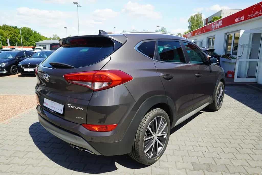 Hyundai TUCSON 1.6 T-GDI Passion + 4WD LED Kamera Navi 09/2018-photo-5