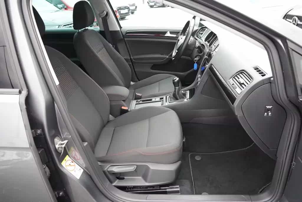 Volkswagen Golf VII 1.0 Sound Klimaaut. LED ACC Dynaudio 07/2017-photo-14