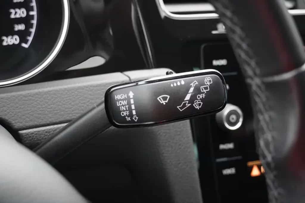 Volkswagen Golf VII 1.0 Sound Klimaaut. LED ACC Dynaudio 07/2017-photo-25