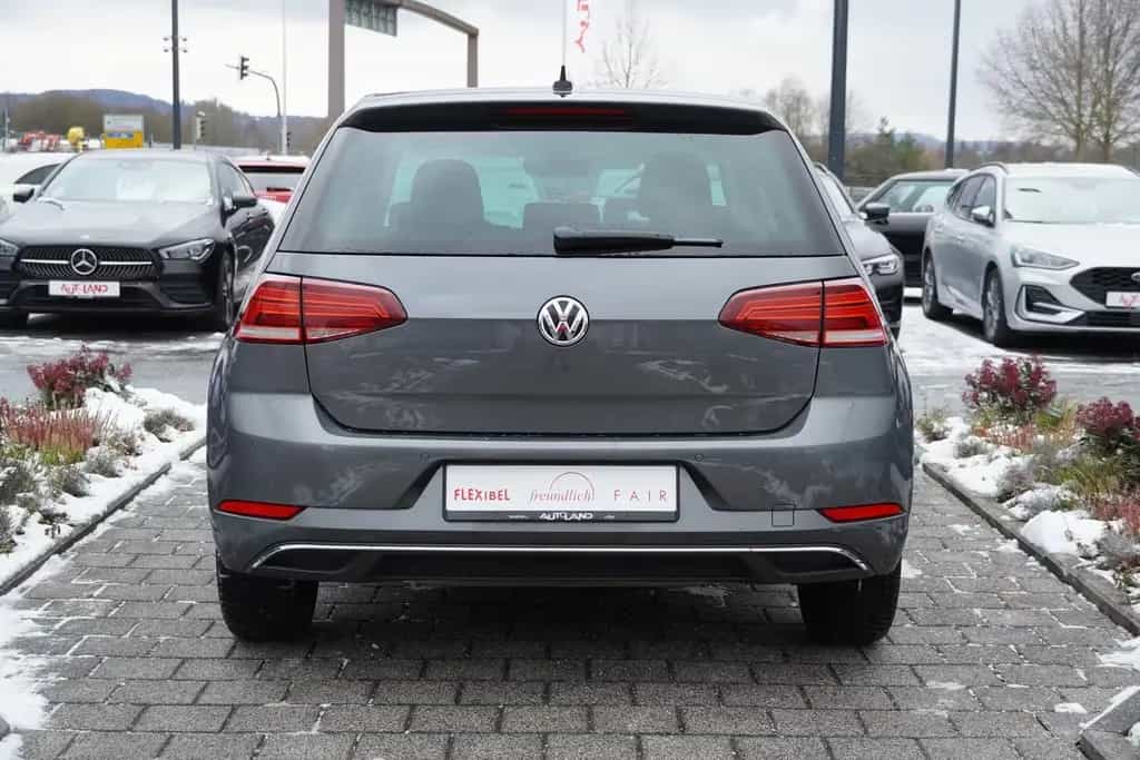 Volkswagen Golf VII 1.0 Sound Klimaaut. LED ACC Dynaudio 07/2017-photo-4
