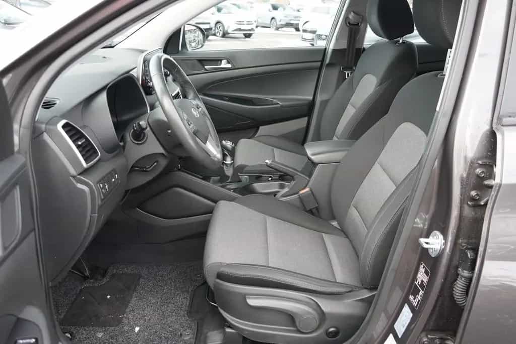 Hyundai TUCSON 1.6 T-GDI Klimaaut. Navi Kamera AHK 02/2020-photo-13