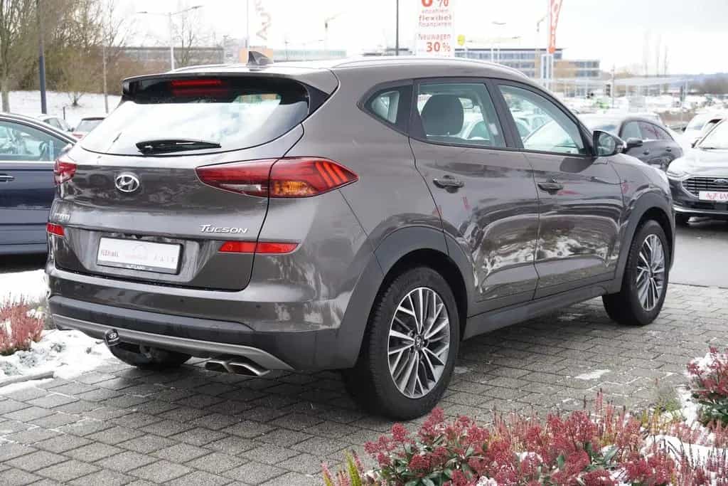 Hyundai TUCSON 1.6 T-GDI Klimaaut. Navi Kamera AHK 02/2020-photo-5