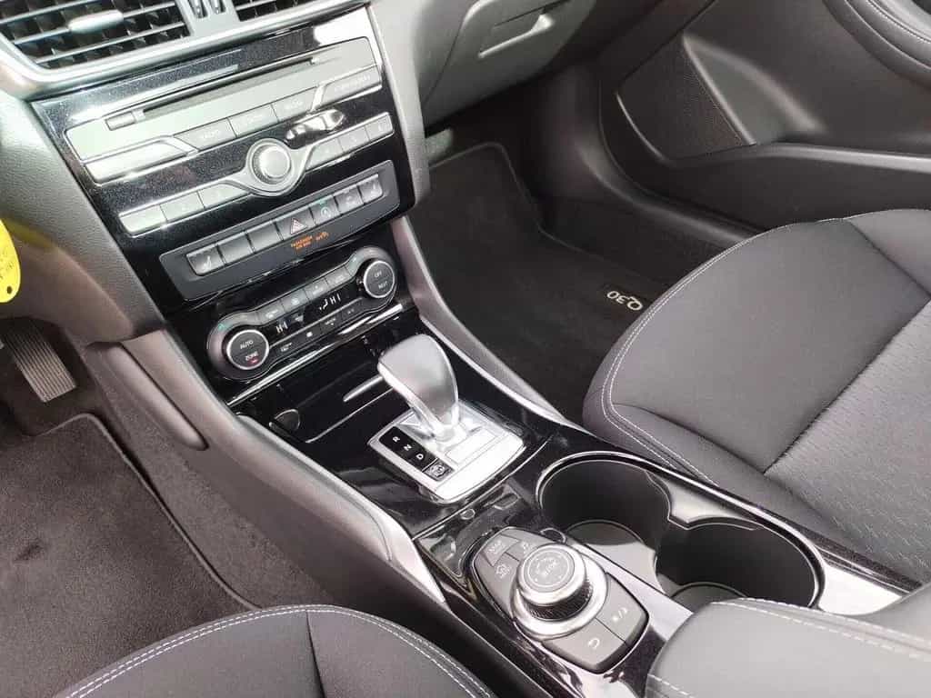 Infiniti Q30 1.5 Dci PREMIUM TETTO NAVI LED 12/2017-photo-1