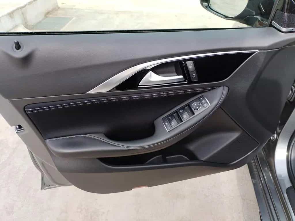 Infiniti Q30 1.5 Dci PREMIUM TETTO NAVI LED 12/2017-photo-11