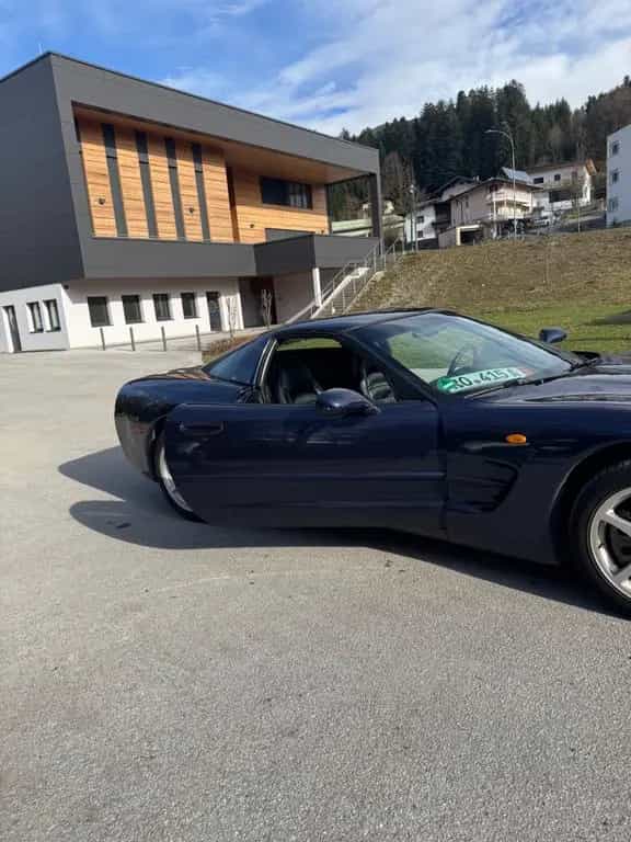 Corvette C5 5.7 Cabrio A Automatik A 07/2000-photo-2