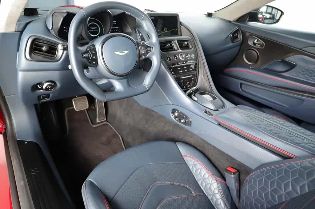 Aston Martin DBS 5.2 V12 Coupé U-Frei S-Heft Topzustand Deuts 06/2018-photo-6