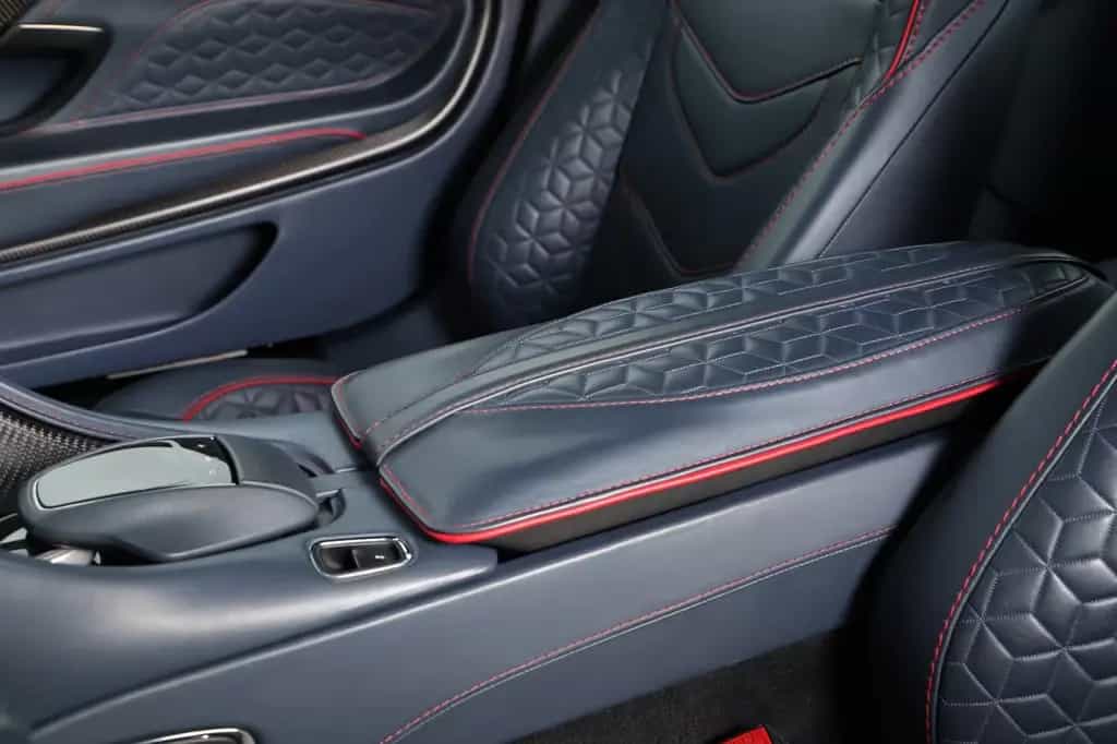Aston Martin DBS 5.2 V12 Coupé U-Frei S-Heft Topzustand Deuts 06/2018-photo-7