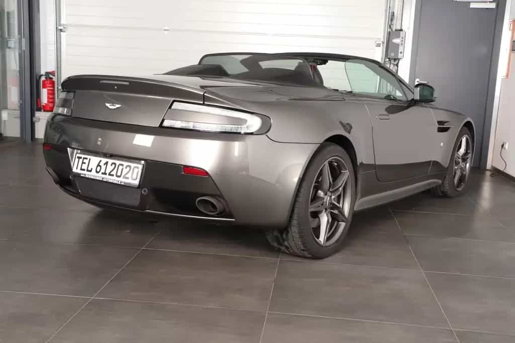 Aston Martin V8 Vantage 4.7 Sondermodell 1 OF 200 Cabrio AMR 04/2019-photo-14