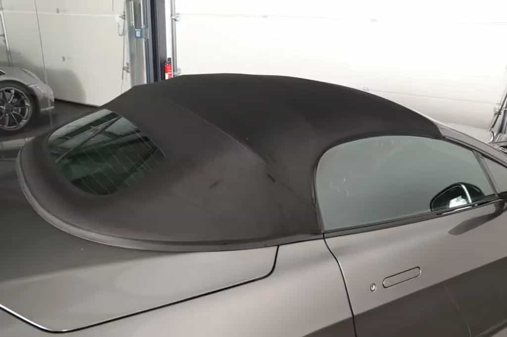 Aston Martin V8 Vantage 4.7 Sondermodell 1 OF 200 Cabrio AMR 04/2019-photo-23