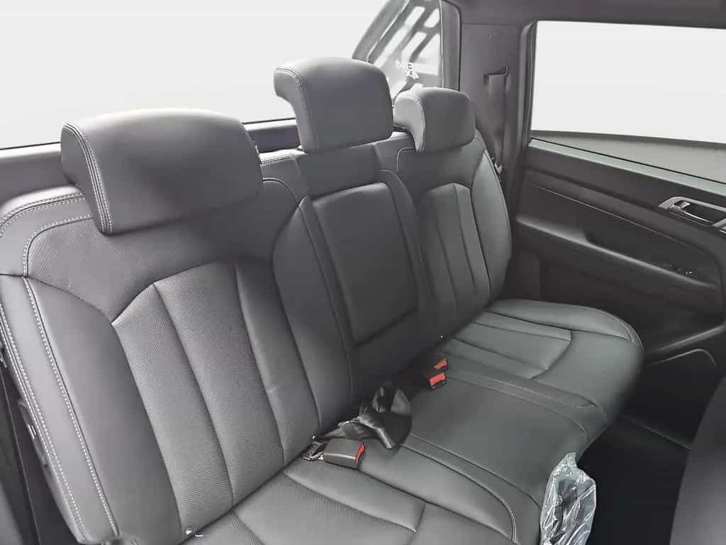 KGM Musso GRAND 2.2 DIESEL 4WD KHAN AUTOMATIK 05/2026-photo-13