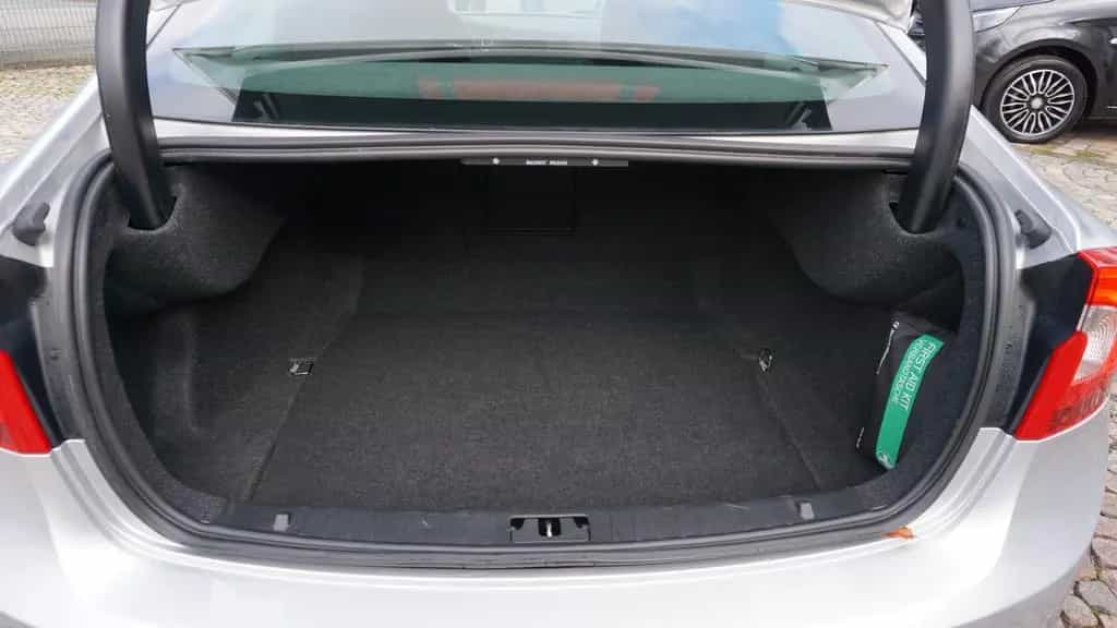 Volvo S60 Lim. Momentum*AHK*Bi-Xenon*Navig.*Tempo.*PDC 10/2014-photo-13