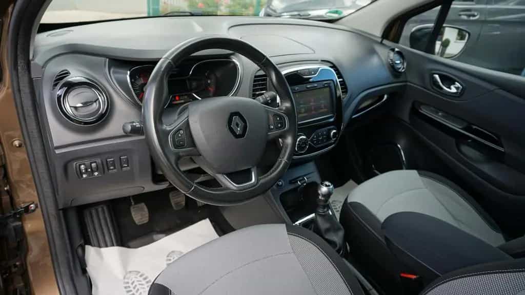 Renault Captur Intens*Navig*PDC*Tempom.*KeylessGO*1.Hand 09/2017-photo-13