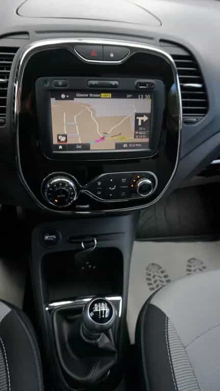 Renault Captur Intens*Navig*PDC*Tempom.*KeylessGO*1.Hand 09/2017-photo-15