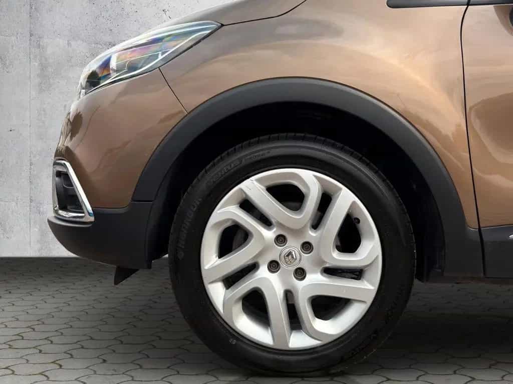Renault Captur Intens*Navig*PDC*Tempom.*KeylessGO*1.Hand 09/2017-photo-6