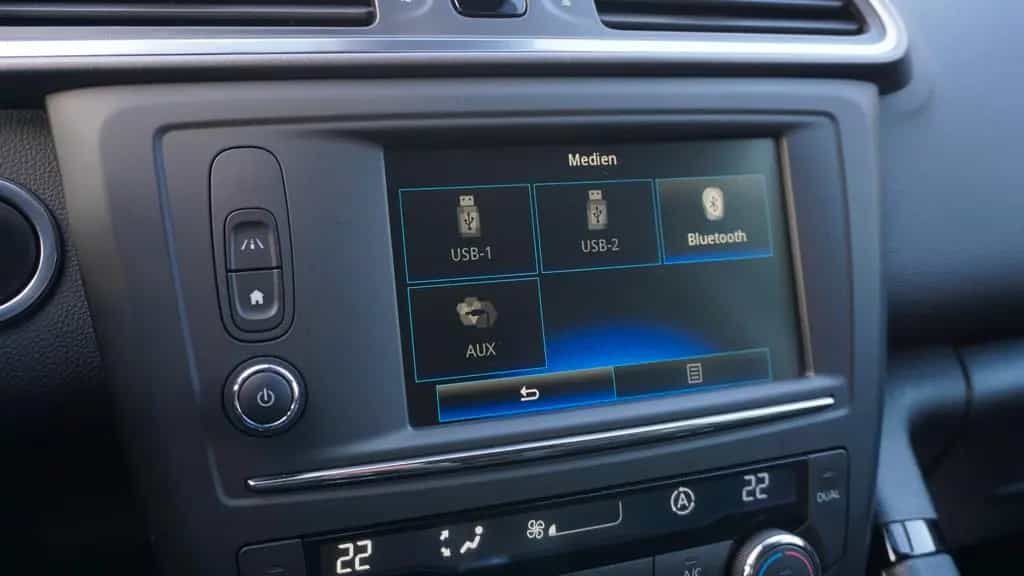 Renault Kadjar Collection*Navig.*Bi-Xenon*KeylessGO* 08/2017-photo-18