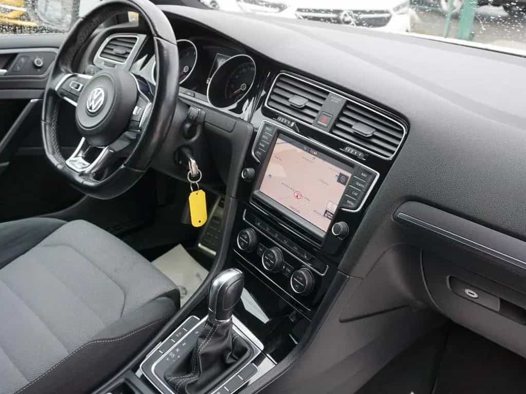 Volkswagen Golf 7 1.4 TSI DSG Variant Highline 3x R-line 10/2015-photo-10