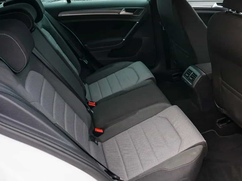 Volkswagen Golf 7 1.4 TSI DSG Variant Highline 3x R-line 10/2015-photo-11