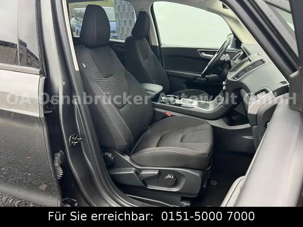 Ford S-Max 150PS Automatik 7Sitze AHK Kamera Navi LED 10/2018-photo-13