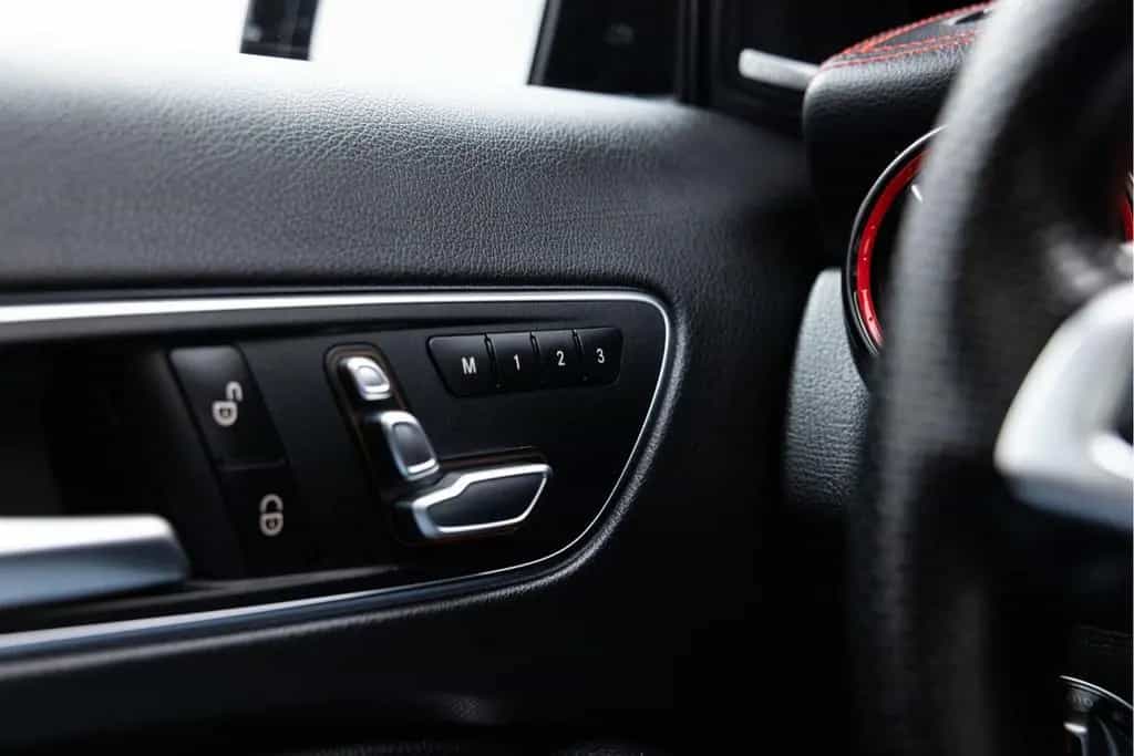 Mercedes-Benz GLA-Class 45 AMG 4MATIC 381 PK Premium+ | Pano | Sport 12/2017-photo-22