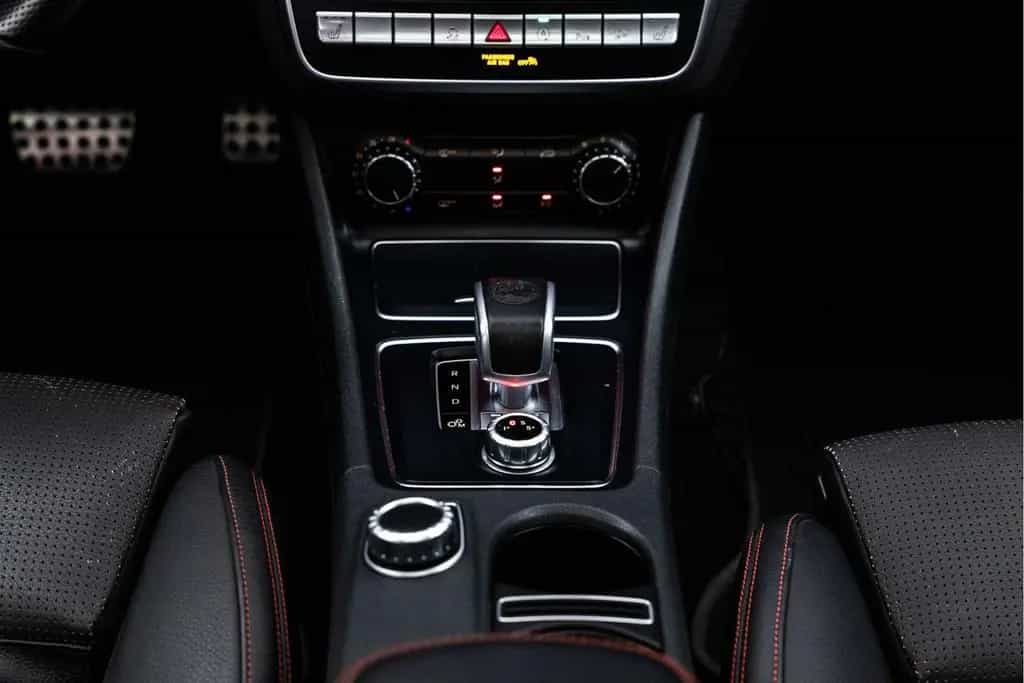 Mercedes-Benz GLA-Class 45 AMG 4MATIC 381 PK Premium+ | Pano | Sport 12/2017-photo-26