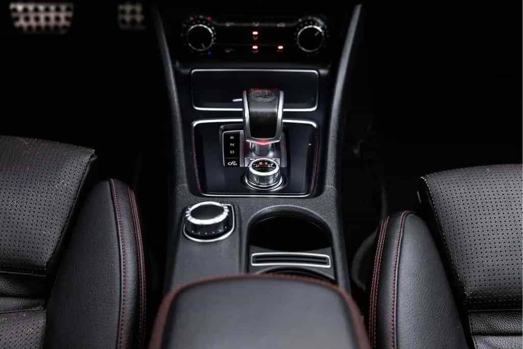 Mercedes-Benz GLA-Class 45 AMG 4MATIC 381 PK Premium+ | Pano | Sport 12/2017-photo-28