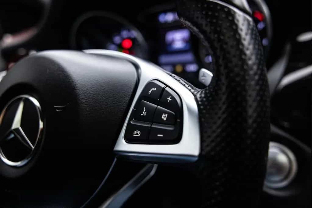 Mercedes-Benz GLA-Class 45 AMG 4MATIC 381 PK Premium+ | Pano | Sport 12/2017-photo-36