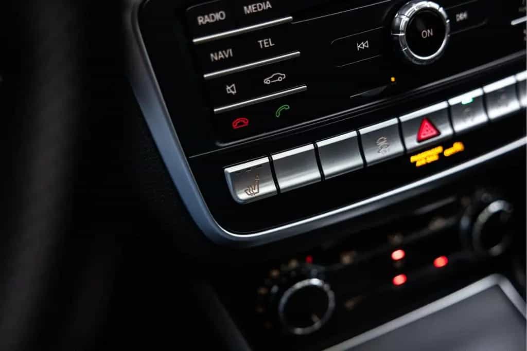 Mercedes-Benz GLA-Class 45 AMG 4MATIC 381 PK Premium+ | Pano | Sport 12/2017-photo-42