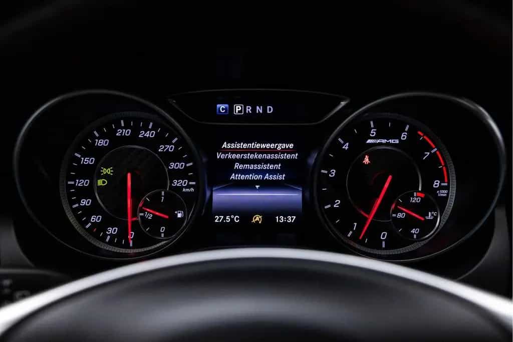 Mercedes-Benz GLA-Class 45 AMG 4MATIC 381 PK Premium+ | Pano | Sport 12/2017-photo-49