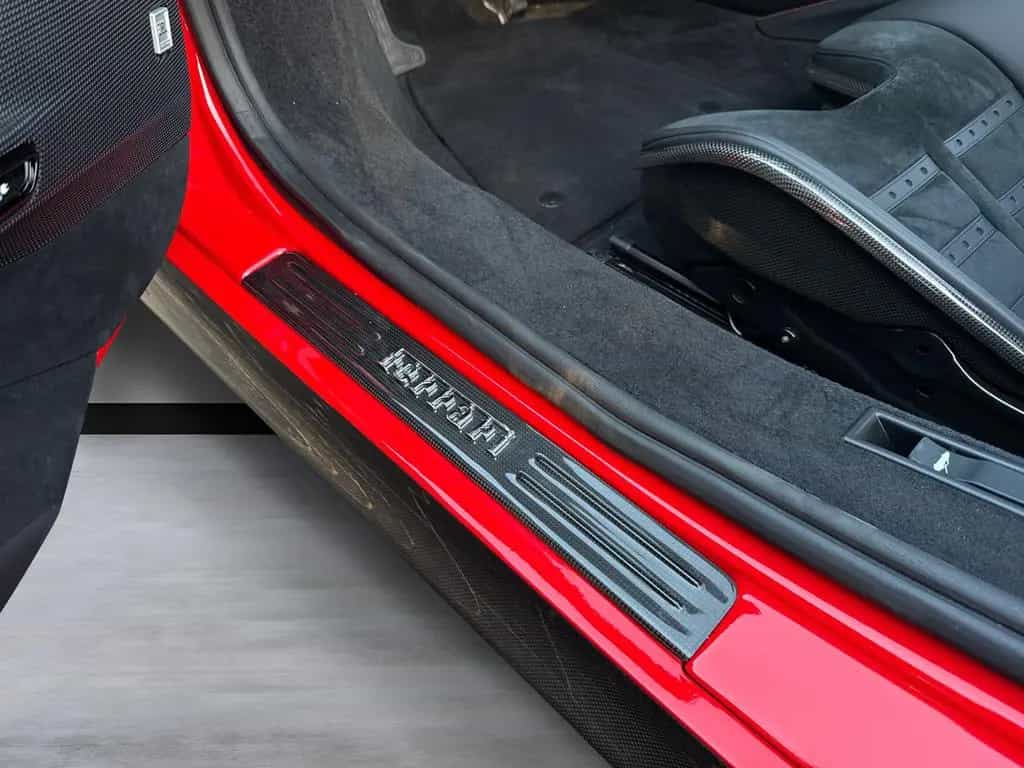 Ferrari SF90 Spider *AFS*Karbon*Embleme*CarPlay* 07/2024-photo-24
