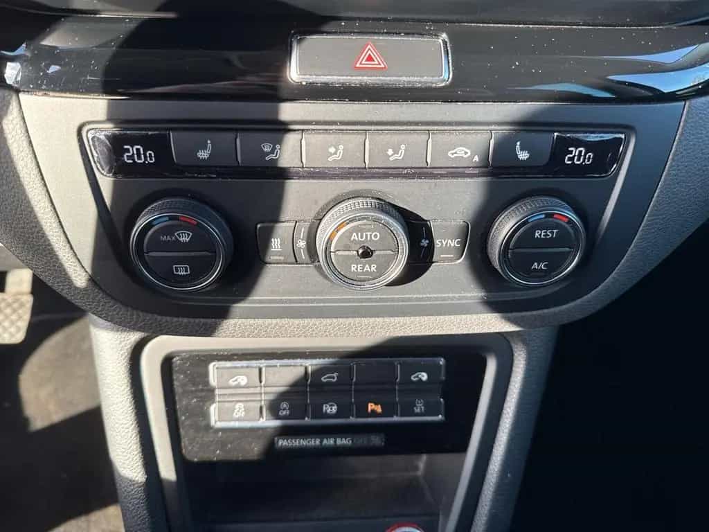 Seat Alhambra FR-LINE 1.4 TSI 110 KW SHZ+ACC+AHZV 03/2022-photo-17