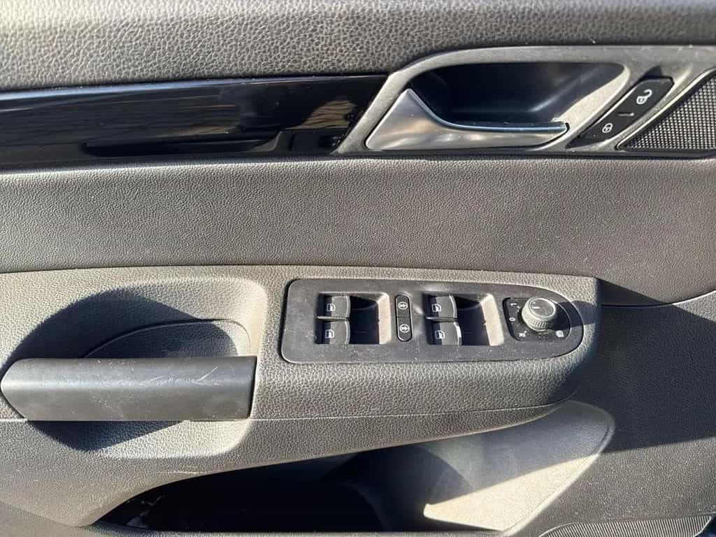 Seat Alhambra FR-LINE 1.4 TSI 110 KW SHZ+ACC+AHZV 03/2022-photo-19