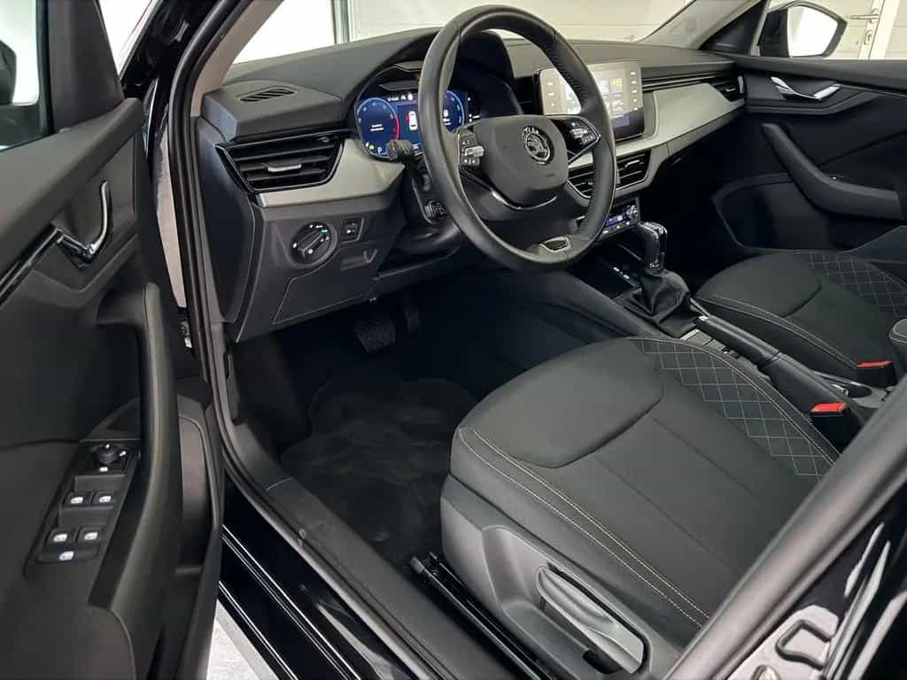 Skoda Kamiq 1.0 TSI DSG Ambition *LED*NAVI*R-KAMERA* 09/2022-photo-16