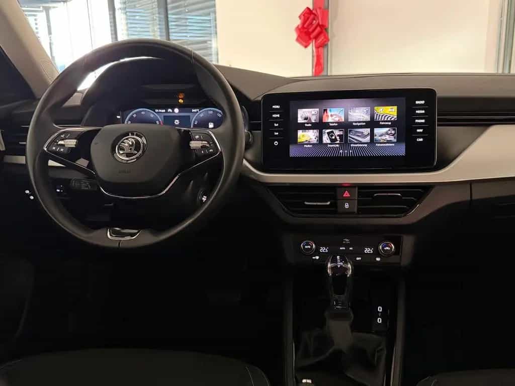Skoda Kamiq 1.0 TSI DSG Ambition *LED*NAVI*R-KAMERA* 09/2022-photo-19
