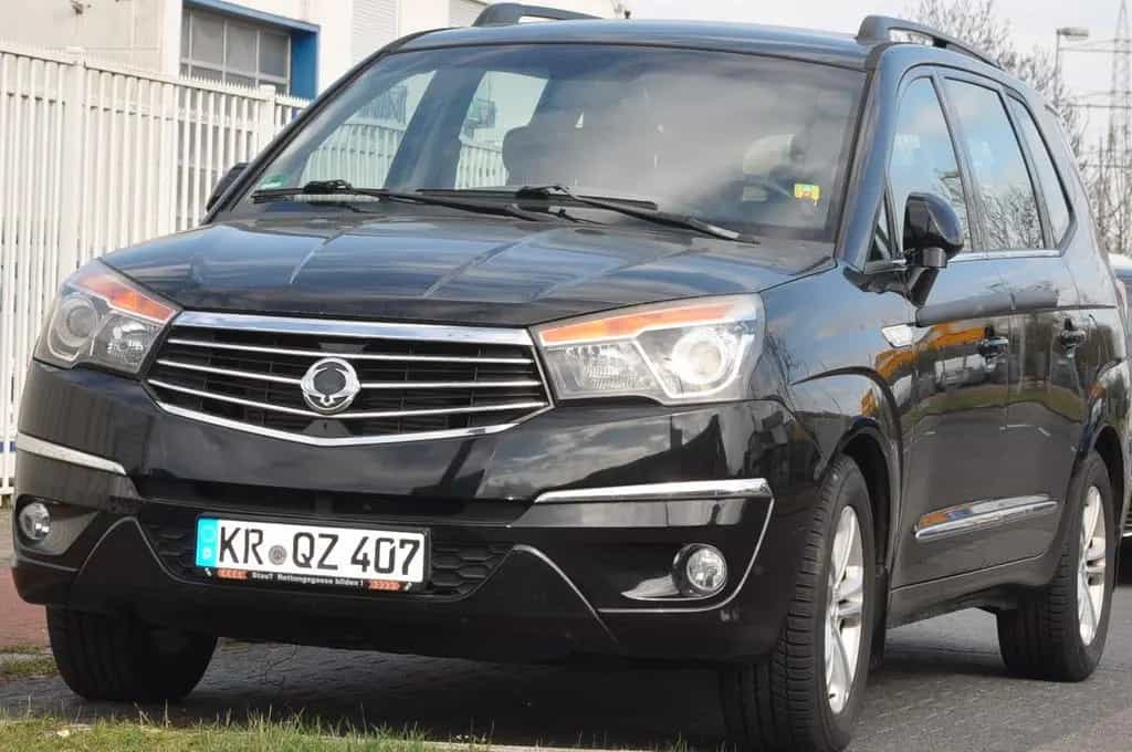 Ssangyong Rodius 2.2 Diesel e-XDi 220 Quartz 2WD Quartz 12/2017-photo-1
