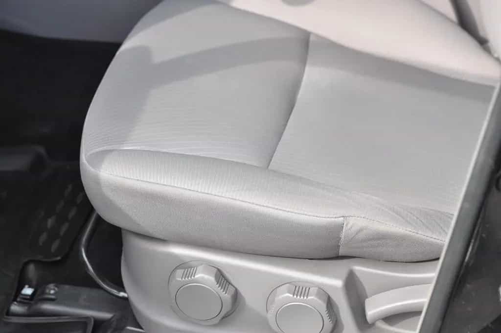 Ssangyong Rodius 2.2 Diesel e-XDi 220 Quartz 2WD Quartz 12/2017-photo-7