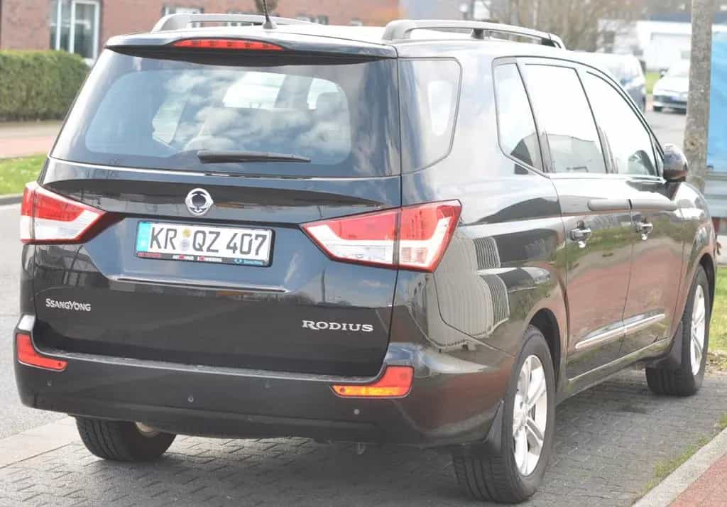 Ssangyong Rodius 2.2 Diesel e-XDi 220 Quartz 2WD Quartz 12/2017-photo-9