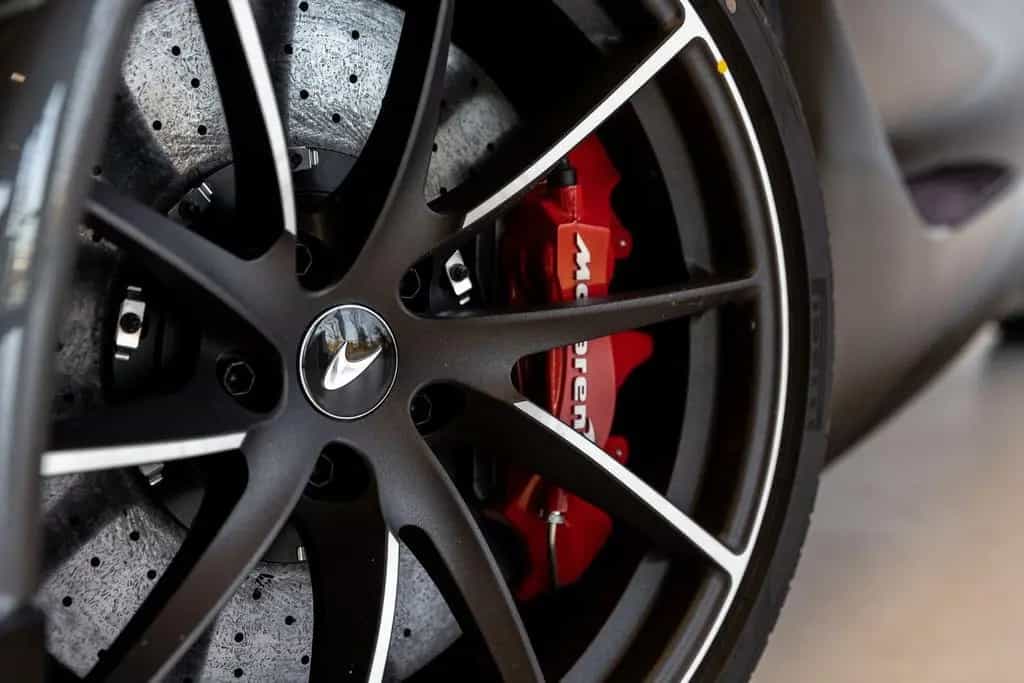 McLaren 720S Spider 07/2025-photo-12