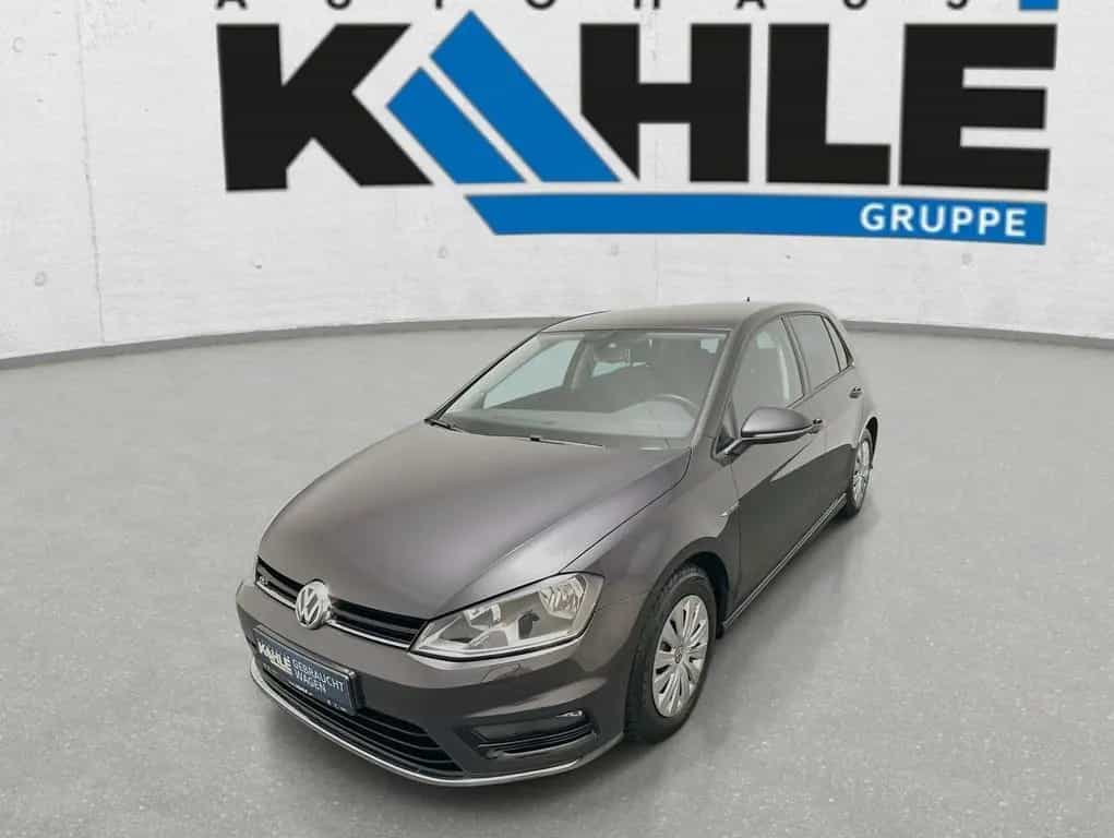 Volkswagen Golf VII 1.2 TSI DSG Lounge 02/2015-photo-1