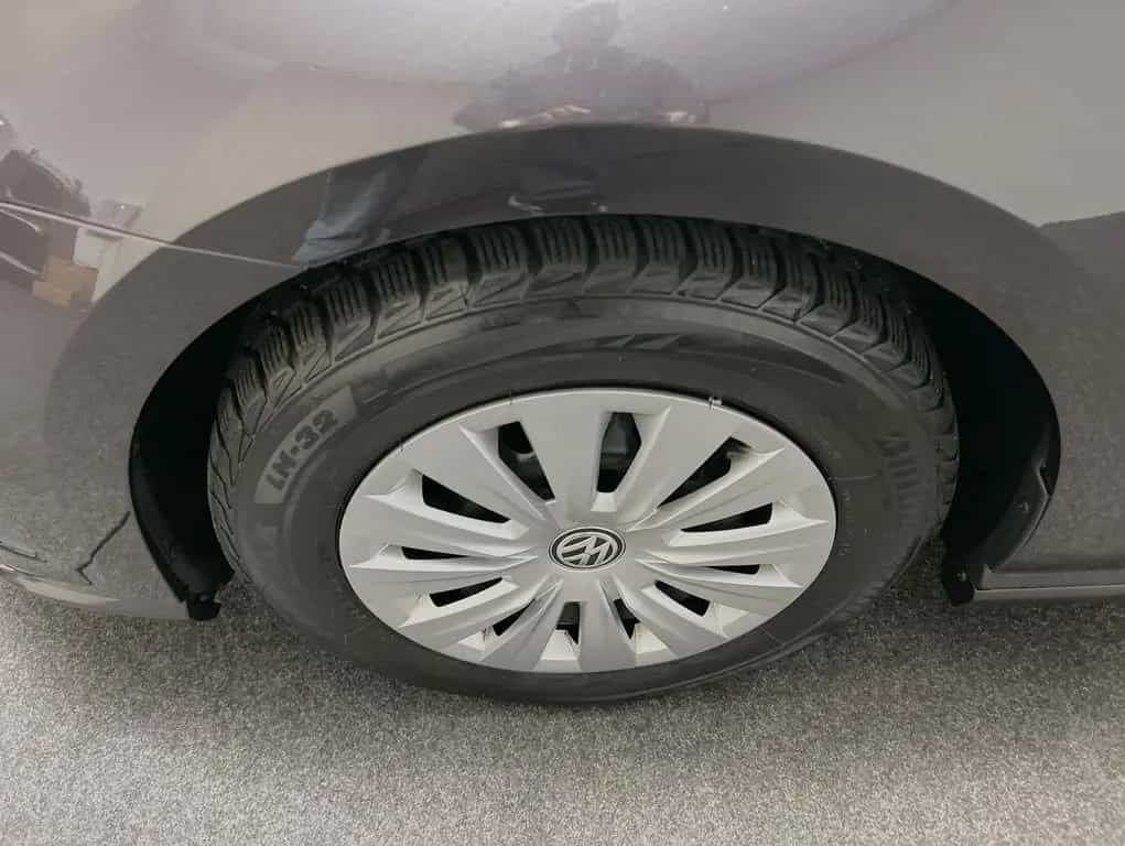 Volkswagen Golf VII 1.2 TSI DSG Lounge 02/2015-photo-14