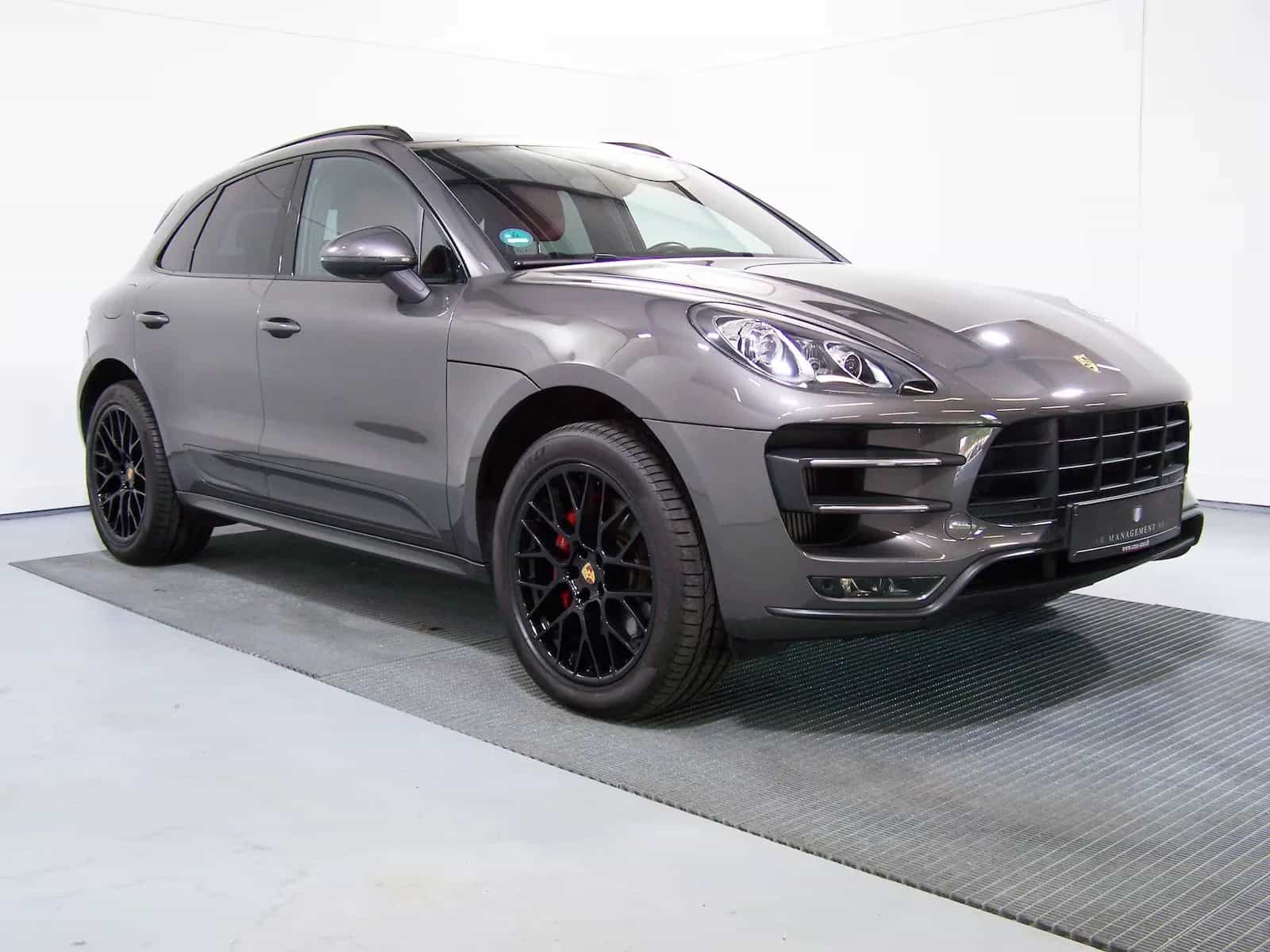 Porsche Macan 08/2016-photo-3