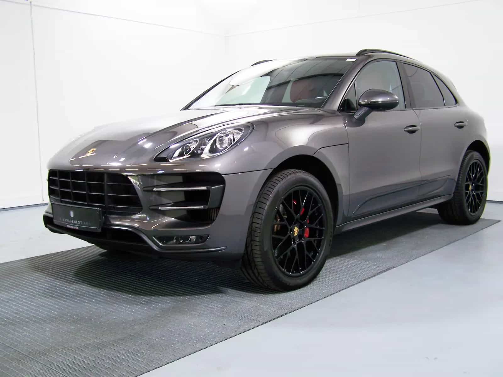 Porsche Macan 08/2016-photo-4