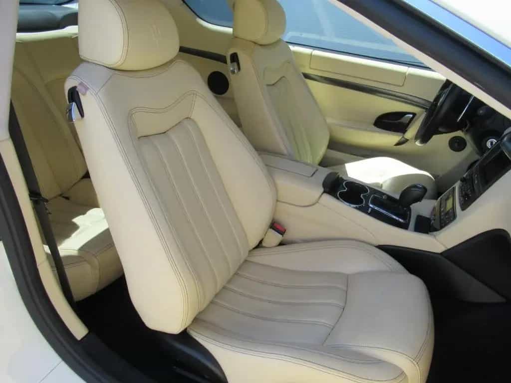 Maserati Granturismo SERVICE HISTORY / Deutsche Zulassung 04/2008-photo-8