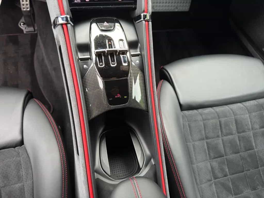 Ferrari Roma 3.9 T V8 DCT *2.Hand*Carbon-Paket* 03/2022-photo-18