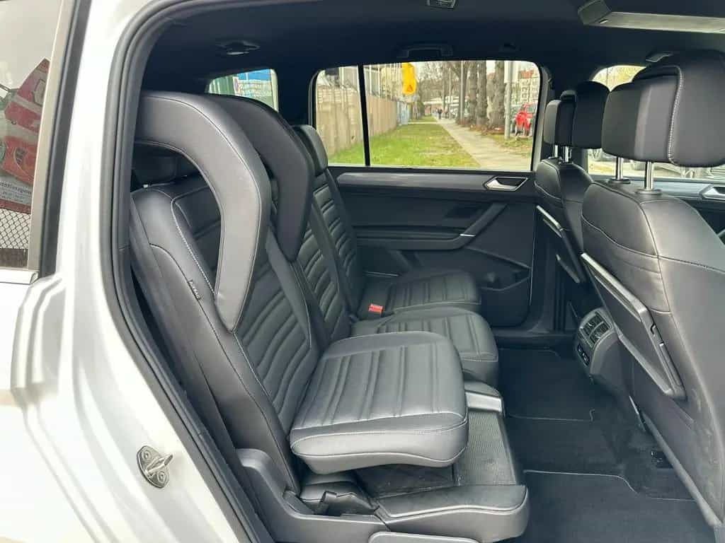 Volkswagen Touran DSG R-Line Highline BMT/Start-Stopp 10/2017-photo-10